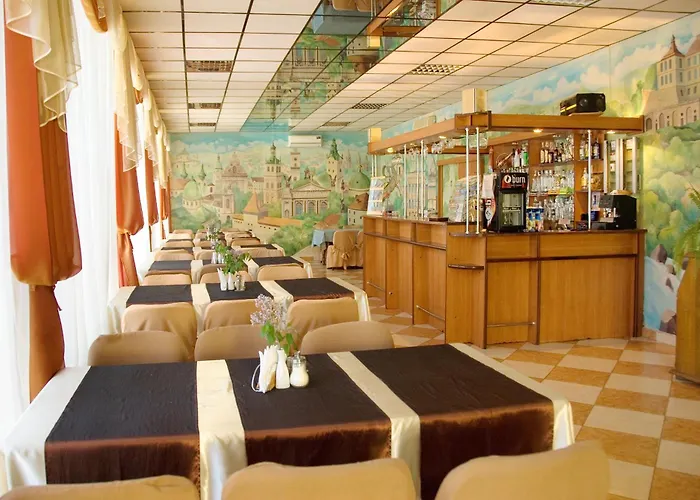 Hotel Galitsiya Lwów